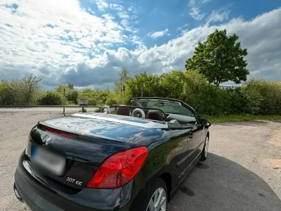Gebraucht Peugeot 207 CC 120 PS (88 kW) 2008 Schwarz Cabrio
