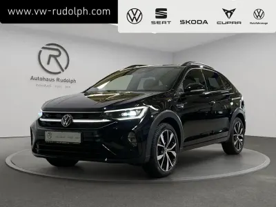 Gebraucht VW Taigo R-line 110 PS (80 kW) 2022 Deep black perleffekt (metallic) SUV