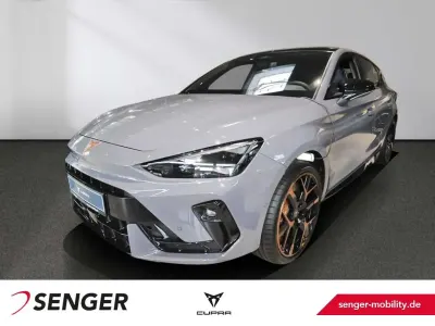 Neu Cupra Leon VZ 325 PS (239 kW) 2026 Grau Limousine