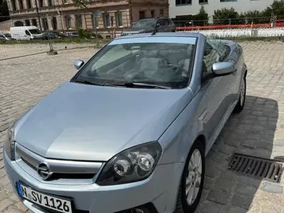Gebraucht Opel Tigra Edition 90 PS (66 kW) 2006 Blau Cabrio