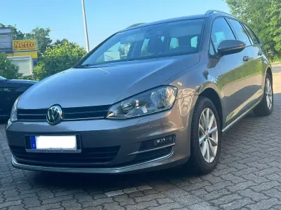 Gebraucht VW Golf VII LOUNGE 110 PS (80 kW) 2016 Grau Kombi