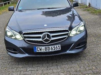 Gebraucht Mercedes E350 Avantgarde 258 PS (189 kW) 2015 Grau Limousine