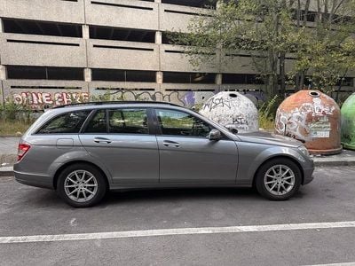 Mercedes C200