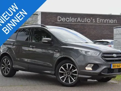 Gebraucht Ford Kuga ST-Line 120 PS (88 kW) 2018 Grau SUV