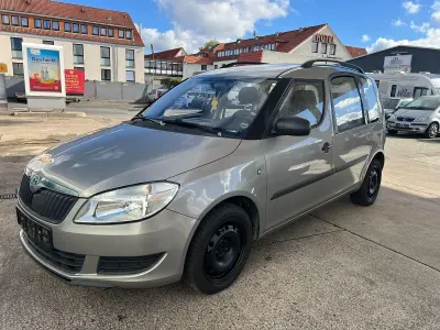 Gebraucht Skoda Roomster Plus Edition 86 PS (63 kW) 2010 Blau Van / Kleinbus