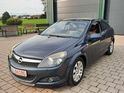 Opel Astra GTC