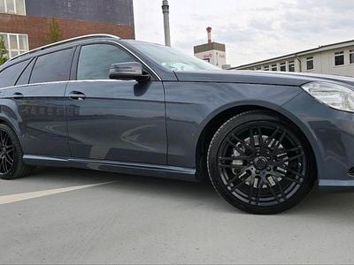 Second-hand Mercedes E350 AMG line 265 CP (194 kW) 2012 Gri Break
