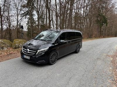 Gebraucht Mercedes V250 Avantgarde Edition 190 PS (139 kW) 2017 Schwarz Van / Kleinbus