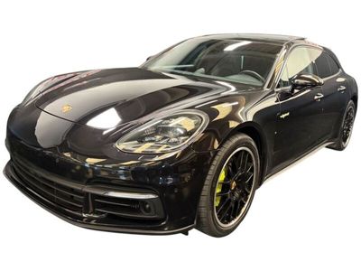 Porsche Panamera 4