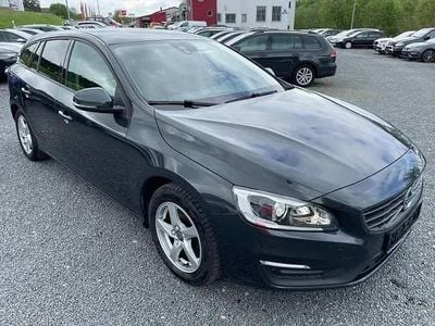 Brugt Volvo V60 Business Edition 150 HK (110 kW) 2015 Grå Stationcar