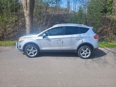 Usata Ford Kuga Trend 140 CV (102 kW) 2012 Argento SUV