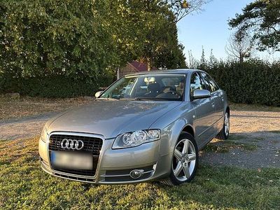 Gebraucht Audi A4 102 PS (75 kW) 2007 Silber Limousine