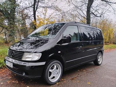 Schwarz Gebraucht 1998 Mercedes Vito Van | 8.999 €
