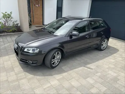 Używany Audi A3 Ambiente 125 KM (91 kW) 2011 Szary Hatchback