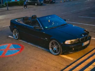 Gebraucht BMW 320 Cabriolet 170 PS (125 kW) 2001 Schwarz Cabrio