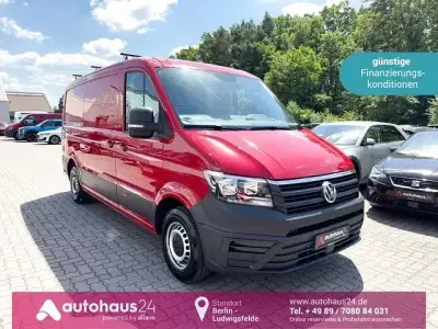 Gebraucht VW Crafter 102 PS (75 kW) 2022 Rot Van