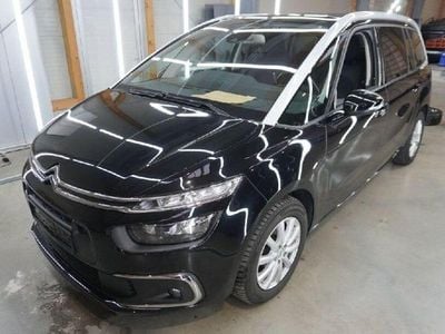 Schwarz Gebraucht 2022 Citroën C4 SpaceTourer Shine Van / Kleinbus | 20.695 € (Fairer Preis)