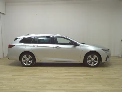 Usata Opel Insignia Business 122 CV (89 kW) 2021 Grigio Station wagon