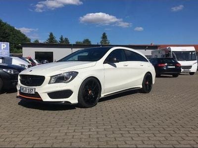 Mercedes CLA200