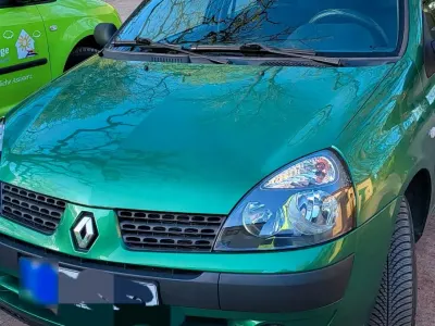 Gebraucht Renault Clio II 2003 Grün Kleinwagen