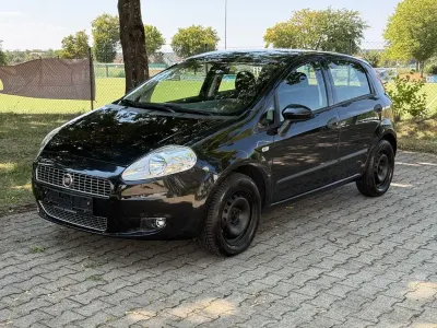 Gebraucht Fiat Punto Emotion 95 PS (69 kW) 2009 Schwarz Kleinwagen