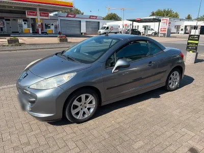 Gebraucht Peugeot 207 CC 120 PS (88 kW) 2008 Grau Cabrio
