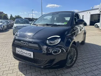 Gebraucht Fiat 500e Icon 86 kW (118 PS) 2022 Onyx schwarz (schwarz) Cabrio