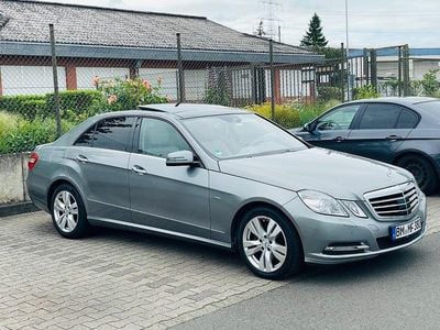 Usata Mercedes E350 Elegance 231 CV (169 kW) 2009 Grigio Berlina