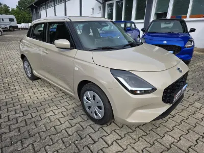 Neu Suzuki Swift Club 83 PS (61 kW) 2026 Caravan ivory pearl Kleinwagen