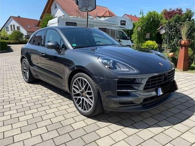 Porsche Macan S