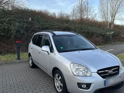 Brugt Kia Carens LX 140 HK (102 kW) 2009 Sølv MPV