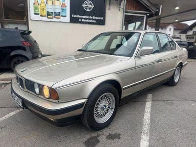 Gebraucht BMW 535 211 PS (155 kW) 1988 Gold Limousine