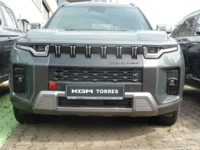 Neu KGM Torres 163 PS (119 kW) 2025 Grün SUV