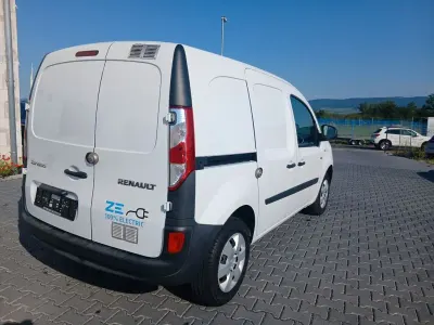 Gebraucht Renault Kangoo 44 kW (60 PS) 2021 Weiß Van / Kleinbus