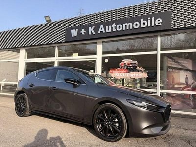 Neu Mazda 3 Homura-Line 140 PS (102 kW) 2025 Grau Limousine