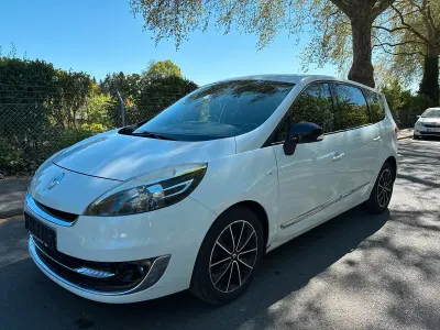 Usata Renault Scénic III Bose Edition 131 CV (96 kW) 2012 Bianco Monovolume