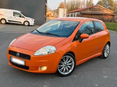 Usata Fiat Grande Punto 95 CV (69 kW) 2007 Arancione Utilitaria