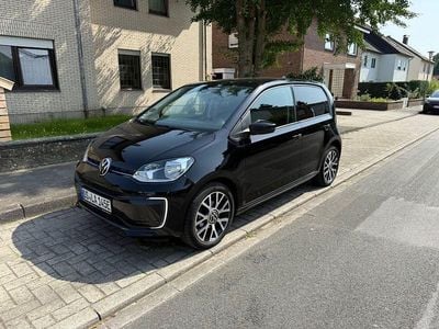 Usata VW e-up! 61 kW (83 CV) 2021 Nero Utilitaria