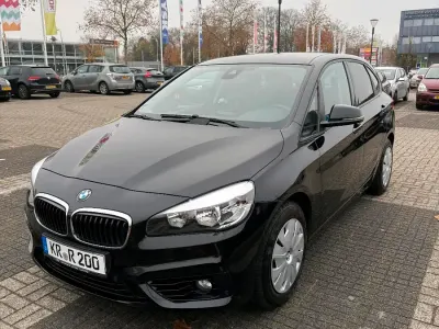 Używany BMW 218 Sport Line 136 KM (100 kW) 2014 Czarny Kombi