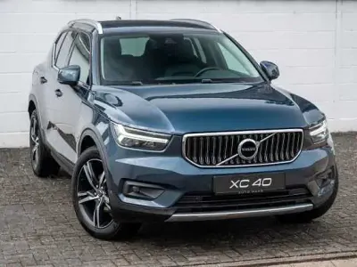 Gebraucht Volvo XC40 Inscription 150 PS (110 kW) 2019 Blau SUV