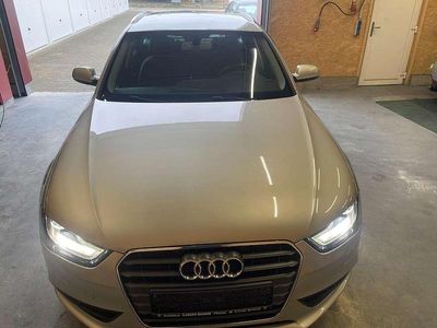 Gebraucht Audi A4 Ambiente 170 PS (125 kW) 2013 Grau Kombi