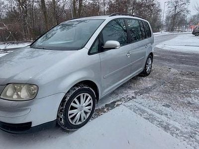 Usado VW Touran 115 HP (84 kW) 2004 Prateado Monovolume