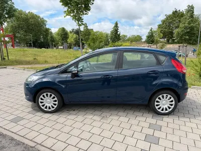 Gebraucht Ford Fiesta 60 PS (44 kW) 2009 Blau Limousine