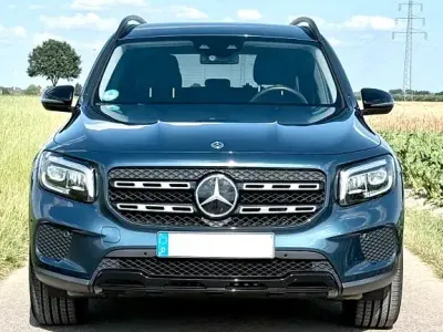 Gebraucht Mercedes GLB200 150 PS (110 kW) 2022 Blau SUV