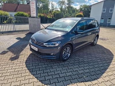 Neu VW Touran Comfortline 150 PS (110 kW) 2025 Delfingrau metallic Van / Kleinbus