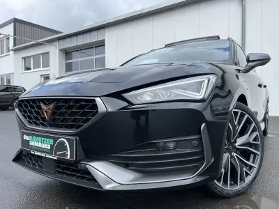 Używany Cupra Leon VZ 245 KM (180 kW) 2022 Czarny Sedan/Limuzyna
