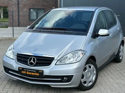 Gebraucht Mercedes A160 Avantgarde 82 PS (60 kW) 2009 Silber Limousine