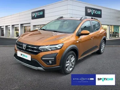 Gebraucht Dacia Sandero Comfort 91 PS (66 kW) 2023 Orange SUV