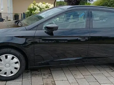 Gebraucht Seat Leon ST Reference 105 PS (77 kW) 2015 Schwarz Kombi
