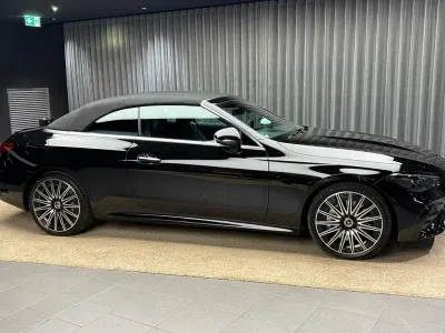 Gebraucht Mercedes CLE450 381 PS (280 kW) 2026 Schwarz Cabrio